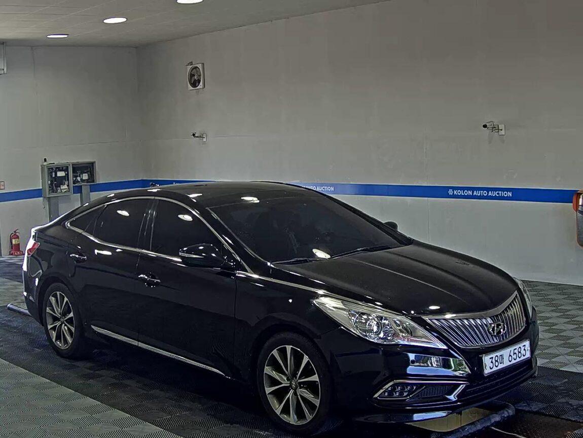 HYUNDAI GRANDEUR HG HG 300 PREMIUM 2016 - zdjęcie 3