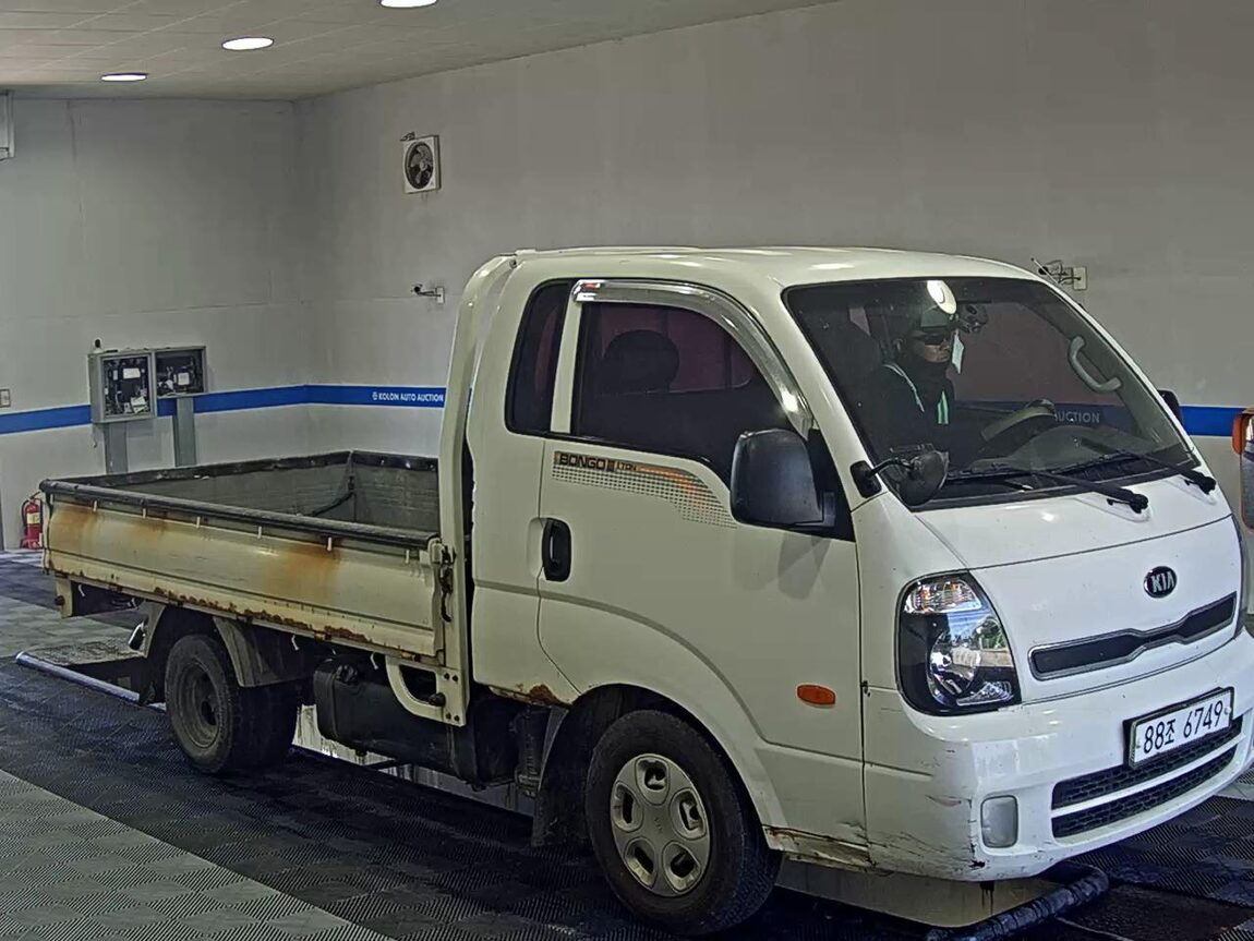 KIA BONGO III CARGO CRDi KING CAB EXTRA LONG WHEELBASE 2014 - zdjęcie 3