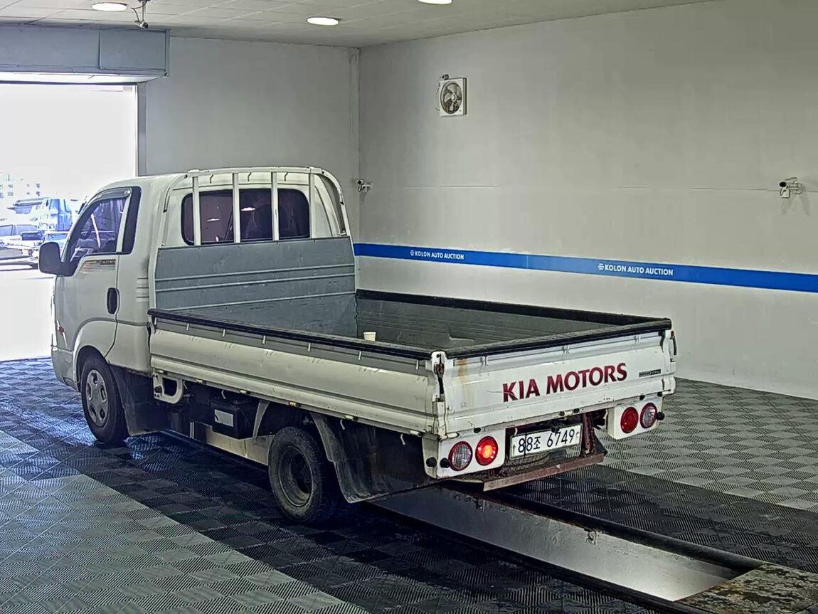 KIA BONGO III CARGO CRDi KING CAB EXTRA LONG WHEELBASE 2014 - zdjęcie 6