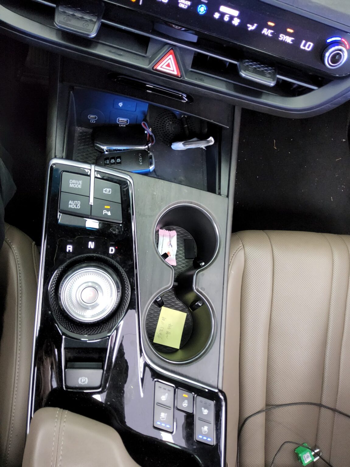 KIA K8 HYBRID HEV NOBLESSE 2023 - zdjęcie 19