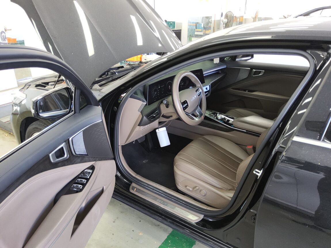 KIA K8 HYBRID HEV NOBLESSE 2023 - zdjęcie 10