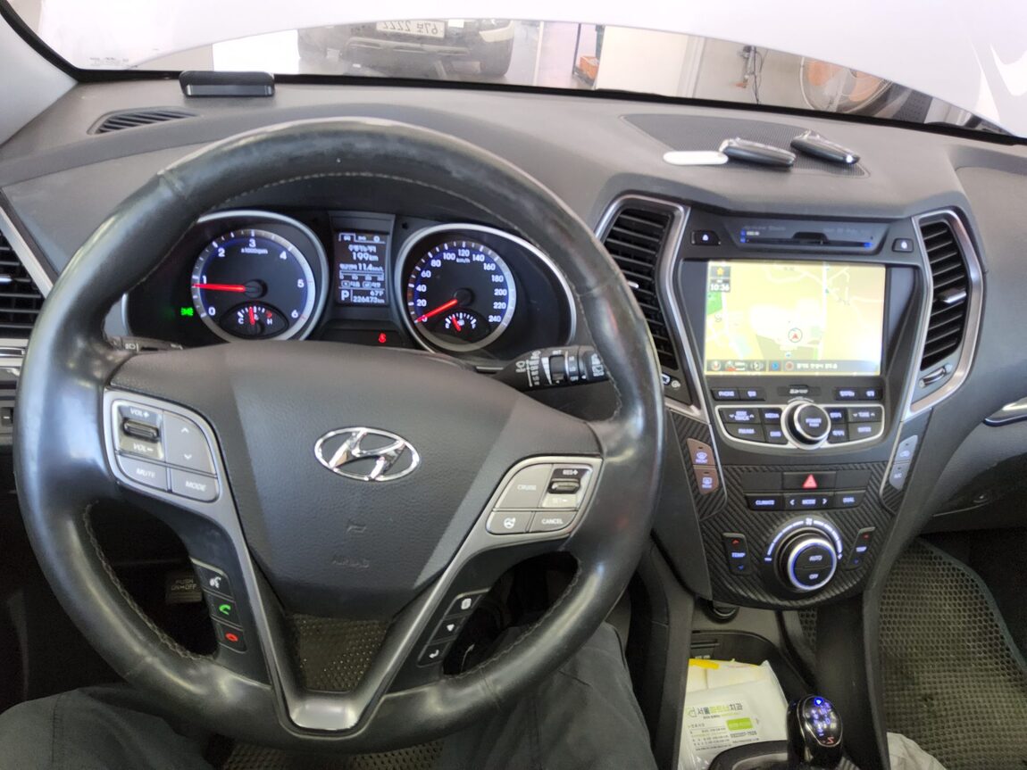 HYUNDAI SANTA FE (DM) DIESEL R2.0 4WD PREMIUM 2015 - zdjęcie 17