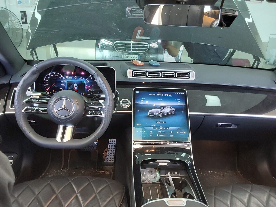 MERCEDES-BENZ S-CLASS (7TH GEN) S500L 4MATIC 2021 - zdjęcie 11