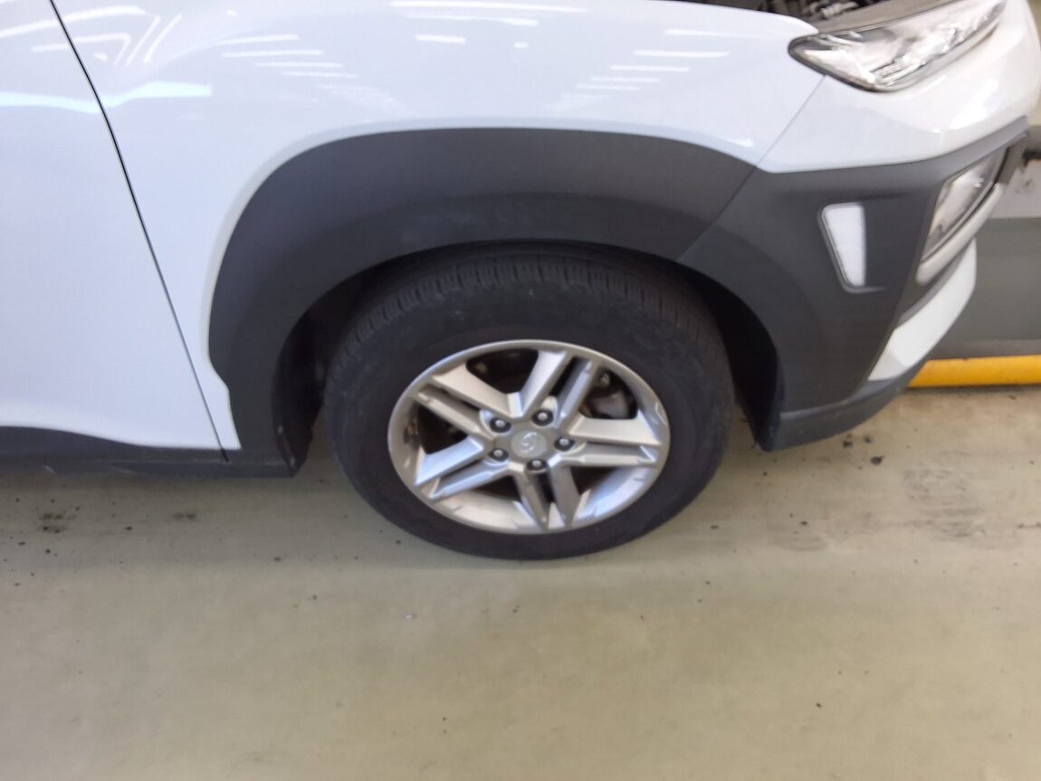 HYUNDAI KONA 1.6 DIESEL 2WD MODERN CHOICE 2020 - zdjęcie 22