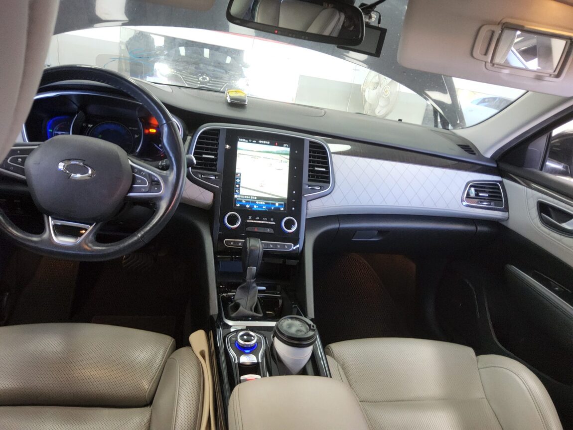 RENAULT (SAMSUNG) SM6 2.0 GDe RE 2016 - zdjęcie 11