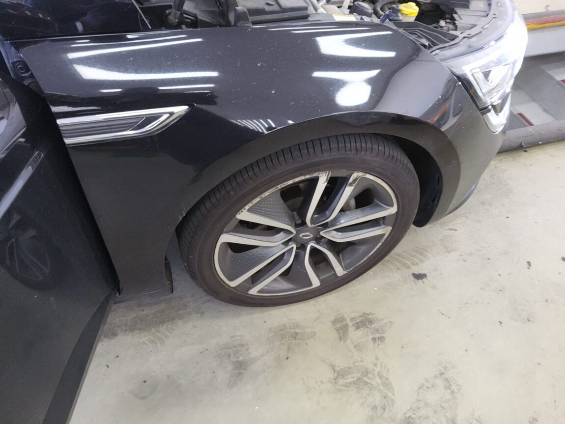 RENAULT (SAMSUNG) SM6 2.0 GDe RE 2016 - zdjęcie 22