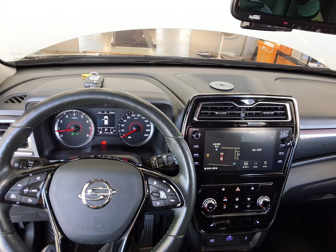 KG MOBILITY (SSANGYONG) VERY NEW TIVOLI 1.5 GASOLINE 2WD V3 2021 - zdjęcie 17