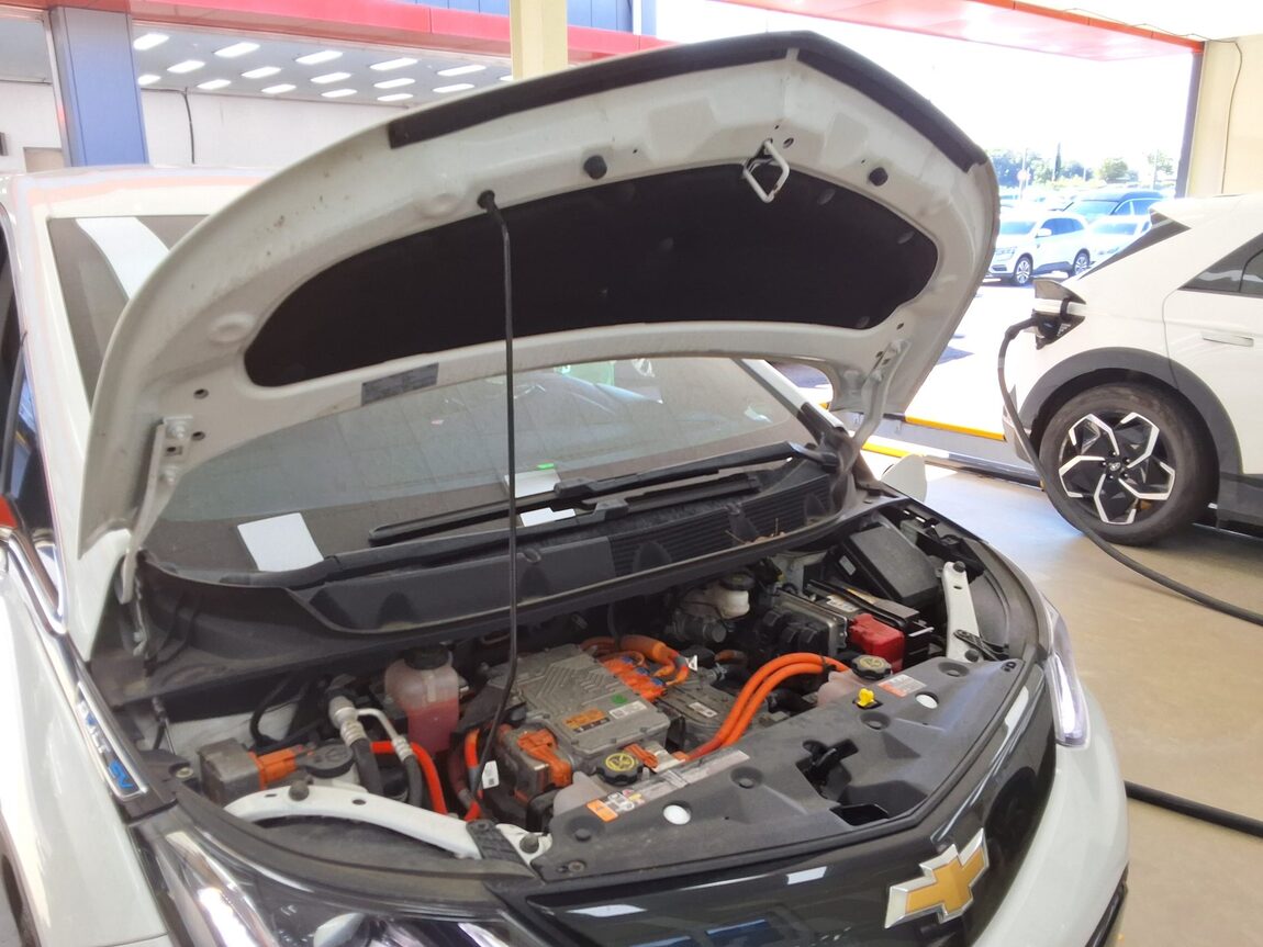 CHEVROLET (DAEWOO) BOLT EV 2WD LT 2018 - zdjęcie 18