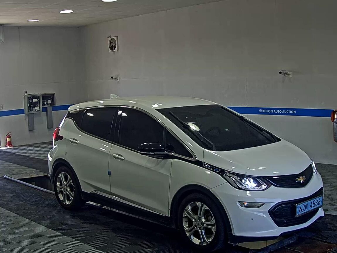 CHEVROLET (DAEWOO) BOLT EV 2WD LT 2018 - zdjęcie 3