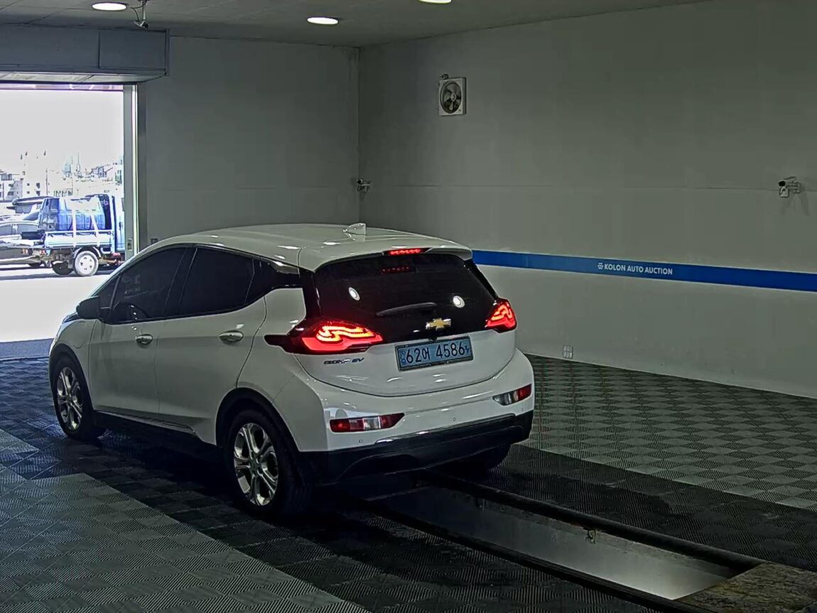CHEVROLET (DAEWOO) BOLT EV 2WD LT 2018 - zdjęcie 6