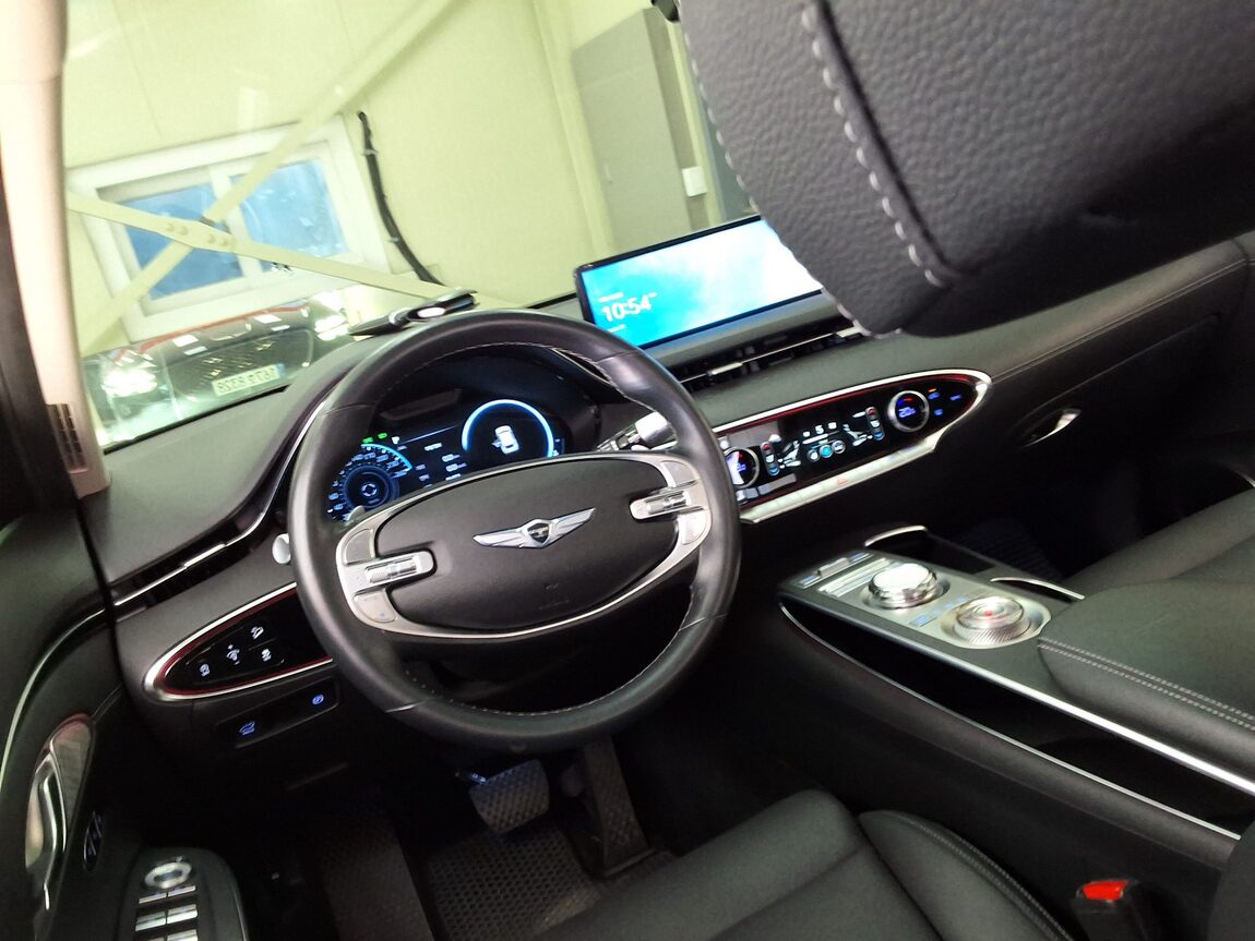 GENESIS GV70 2.5T AWD BASE MODEL 2021 - zdjęcie 12