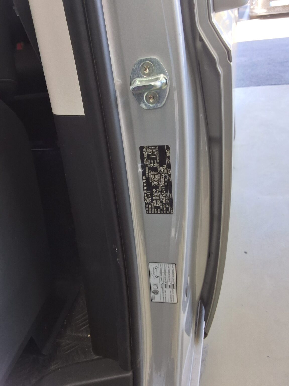 HYUNDAI STARIA 2.2 DIESEL TOURER 11-SEATER 2WD SMART 2022 - zdjęcie 16