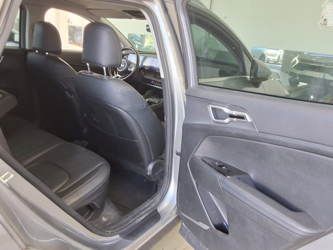 KIA THE ALL NEW SPORTAGE 2.0 LPG 2WD NOBLESSE 2023 - zdjęcie 13