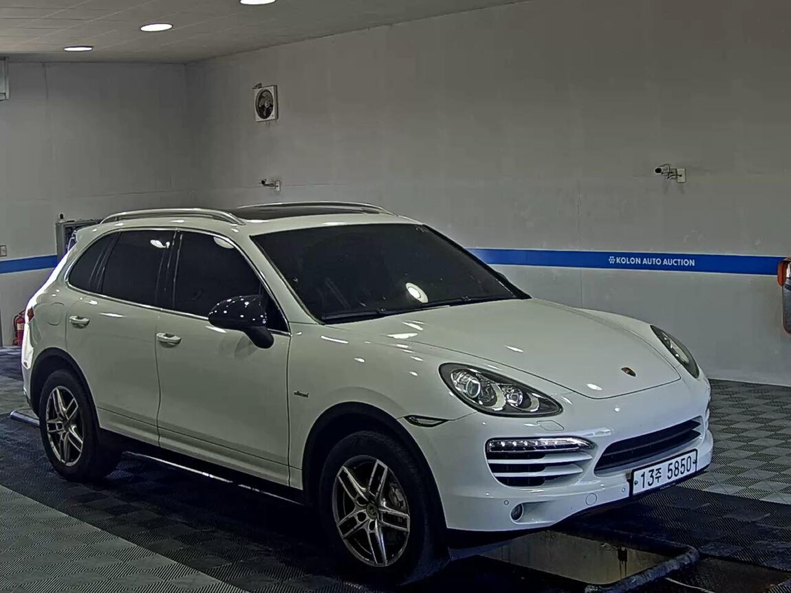 PORSCHE CAYENNE (2ND GEN) DIESEL 3.0 2014 - zdjęcie 3