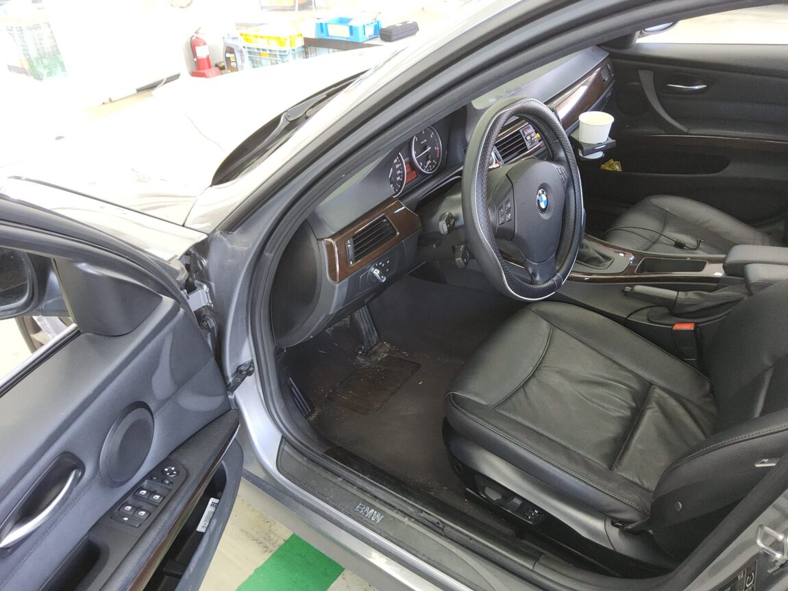 BMW 3 SERIES (5TH GEN) 320d 2011 - zdjęcie 10
