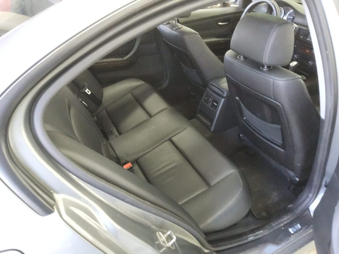 BMW 3 SERIES (5TH GEN) 320d 2011 - zdjęcie 13