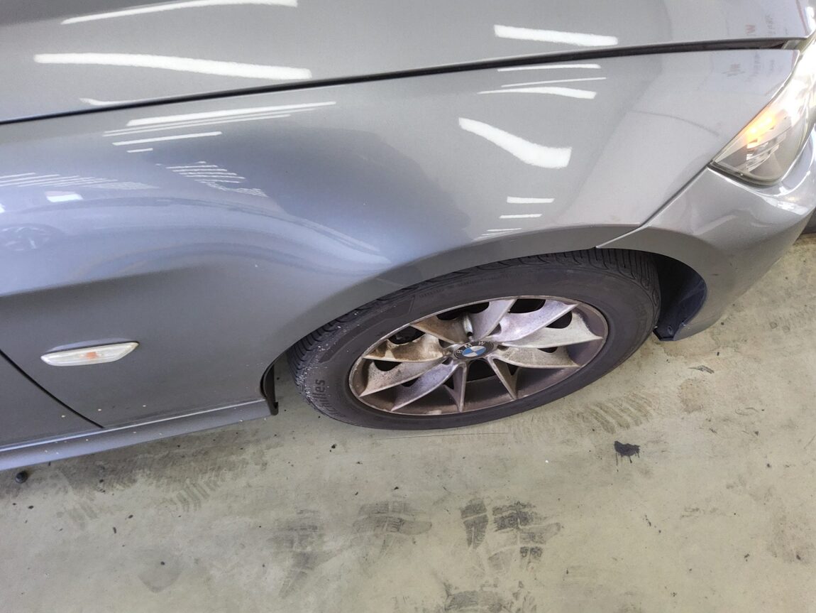 BMW 3 SERIES (5TH GEN) 320d 2011 - zdjęcie 26