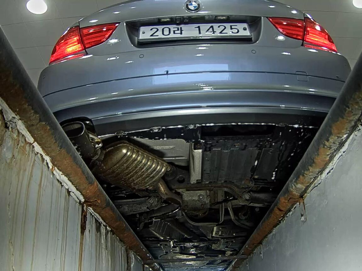 BMW 3 SERIES (5TH GEN) 320d 2011 - zdjęcie 8