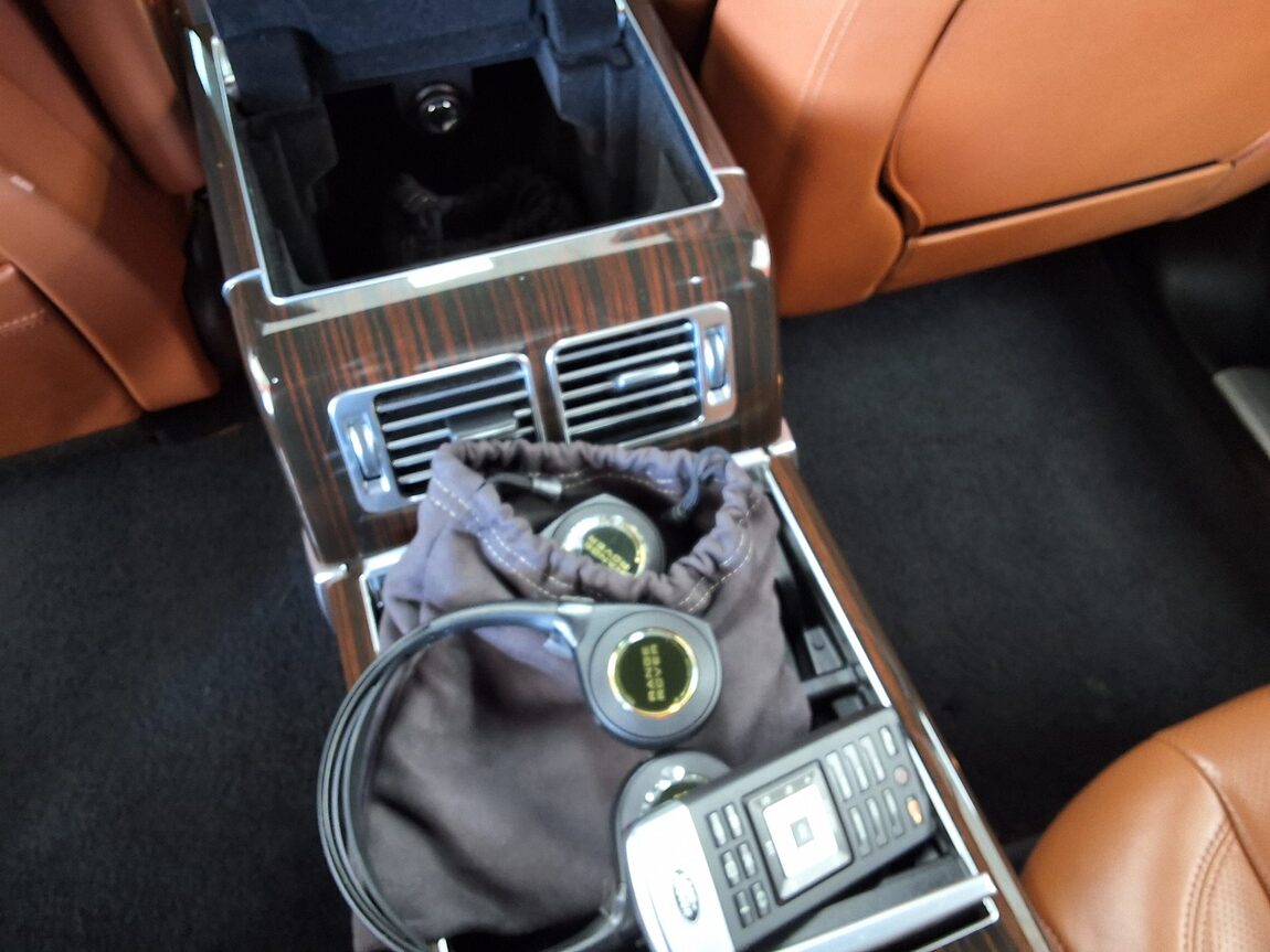 LAND ROVER RANGE ROVER (4TH GEN) 5.0 V8 SC LWB AB 2014 - zdjęcie 29