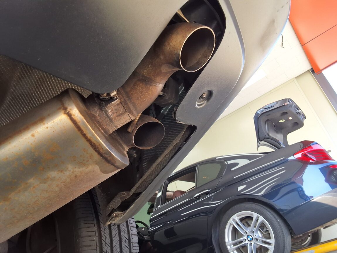 LAND ROVER RANGE ROVER (4TH GEN) 5.0 V8 SC LWB AB 2014 - zdjęcie 30