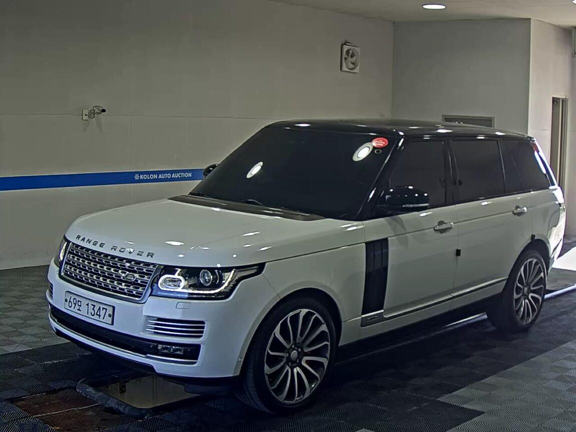 LAND ROVER RANGE ROVER (4TH GEN) 5.0 V8 SC LWB AB 2014 - zdjęcie 2