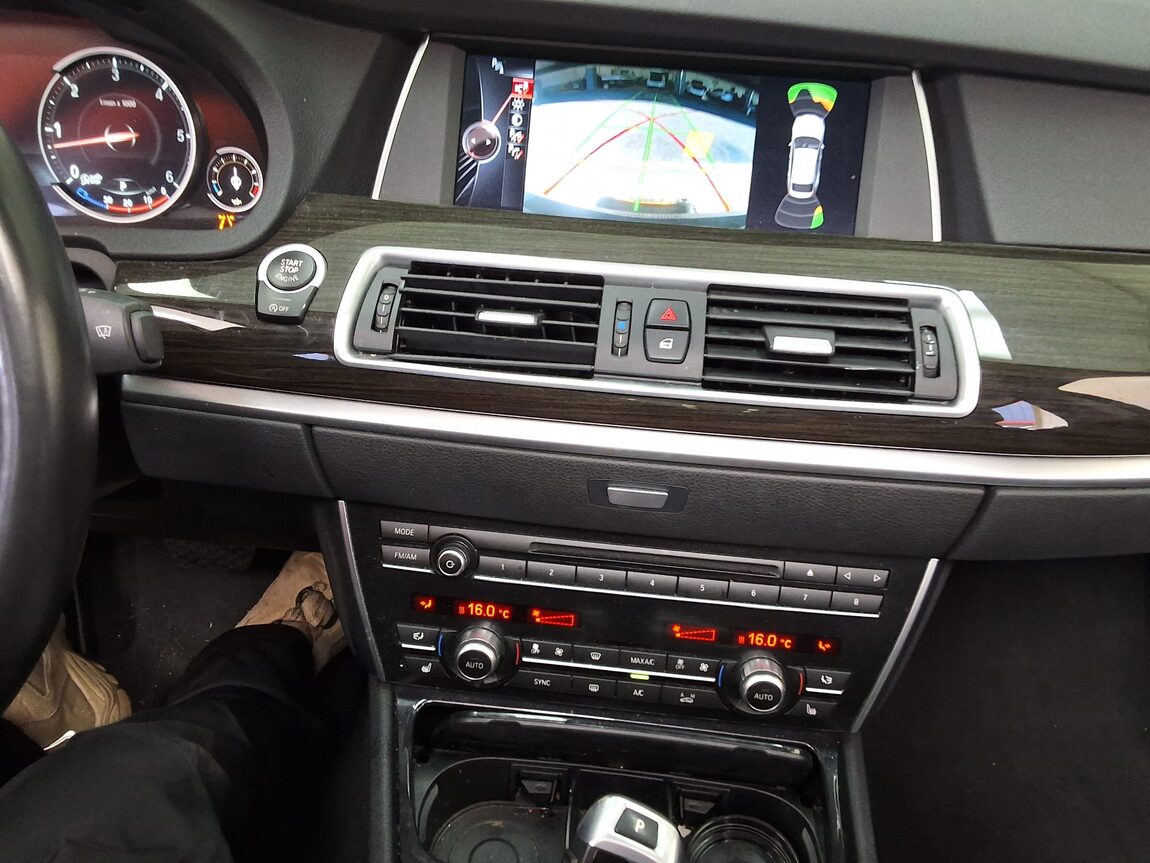 BMW GRAN TURISMO (GT) 5 SERIES GT 30d xDRIVE LUXURY 2016 - zdjęcie 24