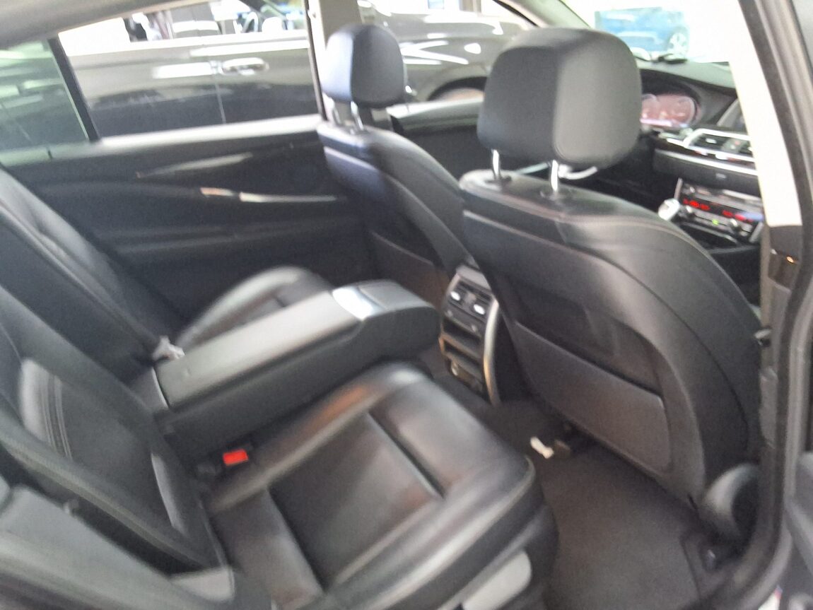 BMW GRAN TURISMO (GT) 5 SERIES GT 30d xDRIVE LUXURY 2016 - zdjęcie 14