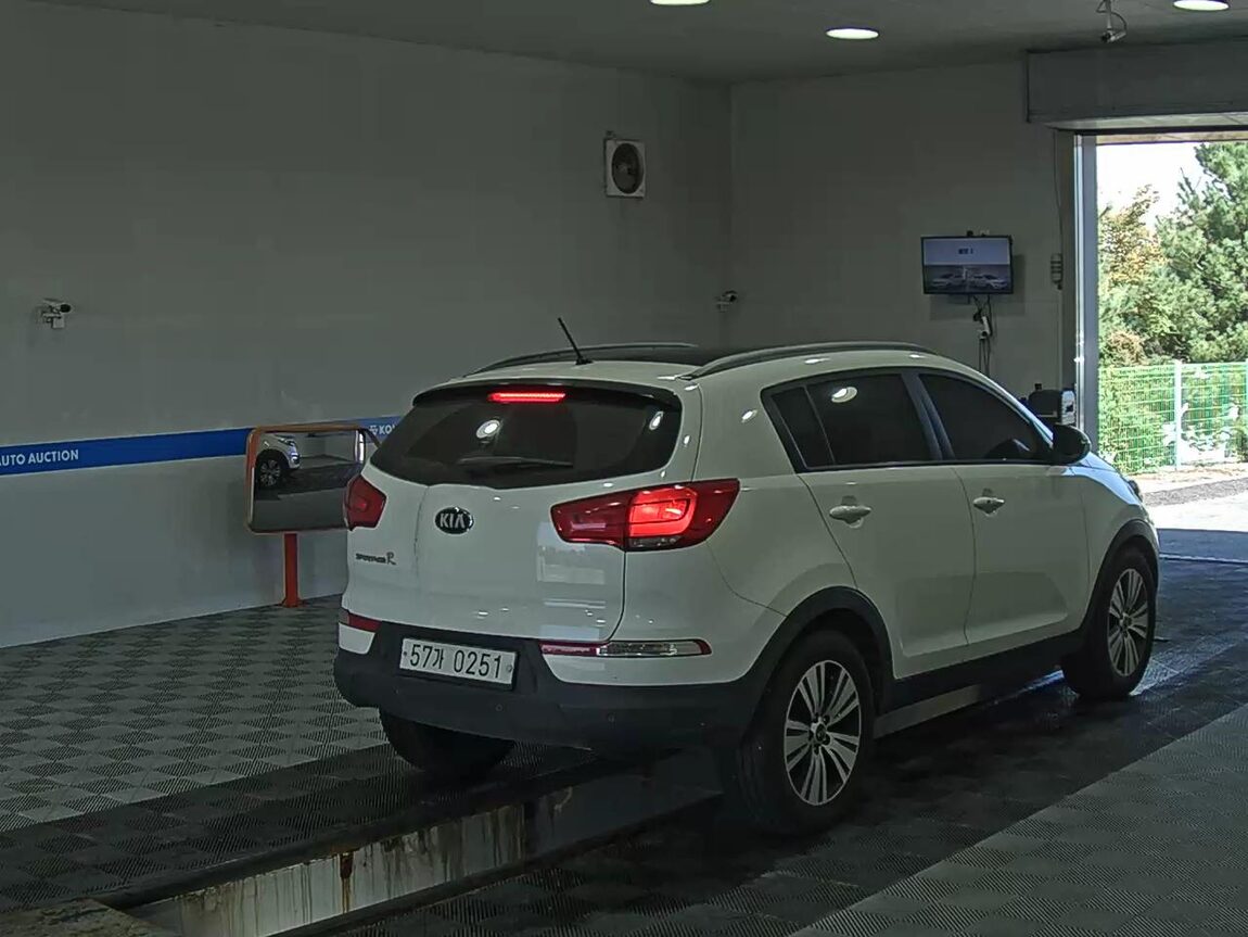 KIA THE NEW SPORTAGE R DIESEL R2.0 2WD TRENDY 2014 - zdjęcie 5