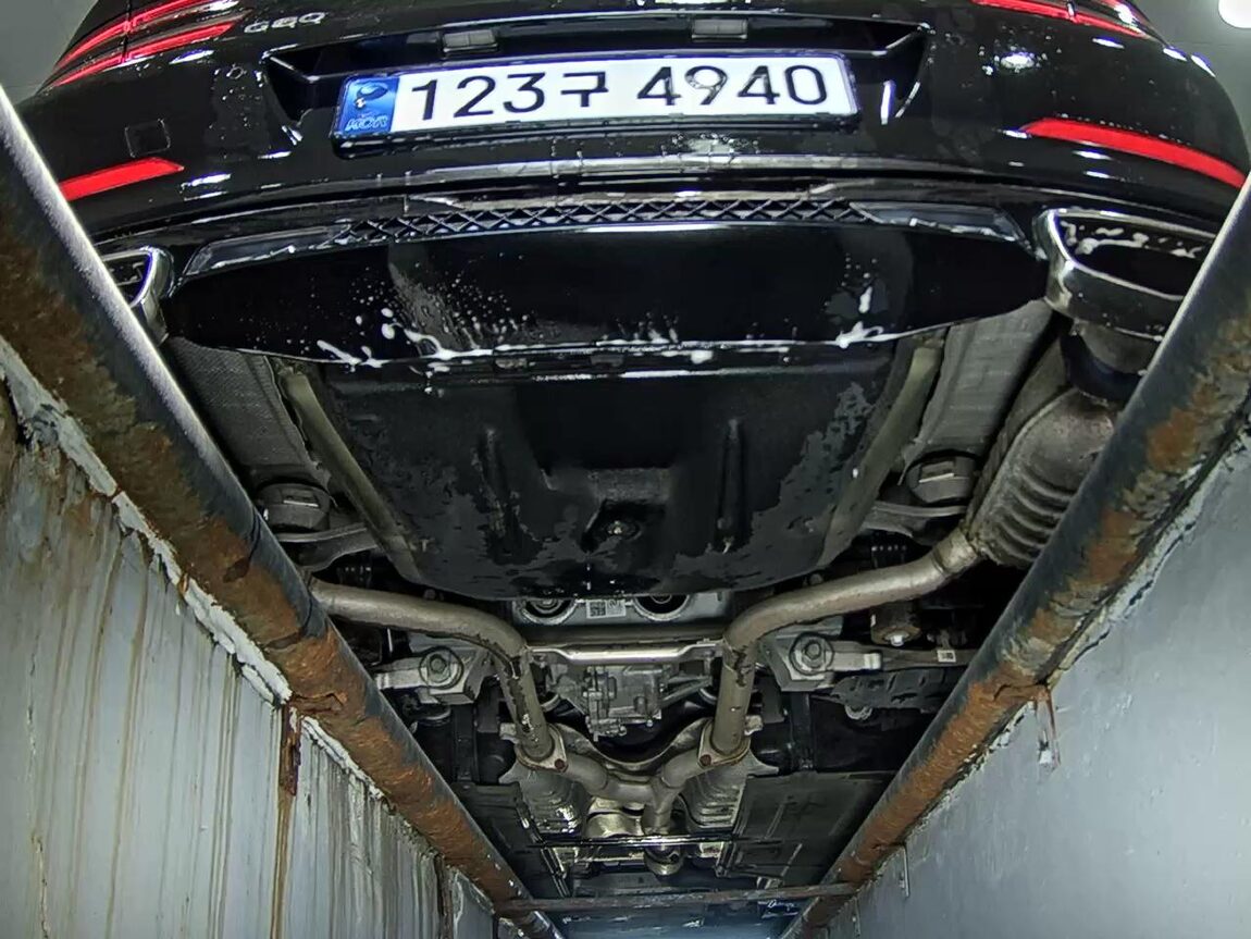GENESIS THE ALL NEW G80 GASOLINE 2.5 2WD BASE MODEL 2022 - zdjęcie 8