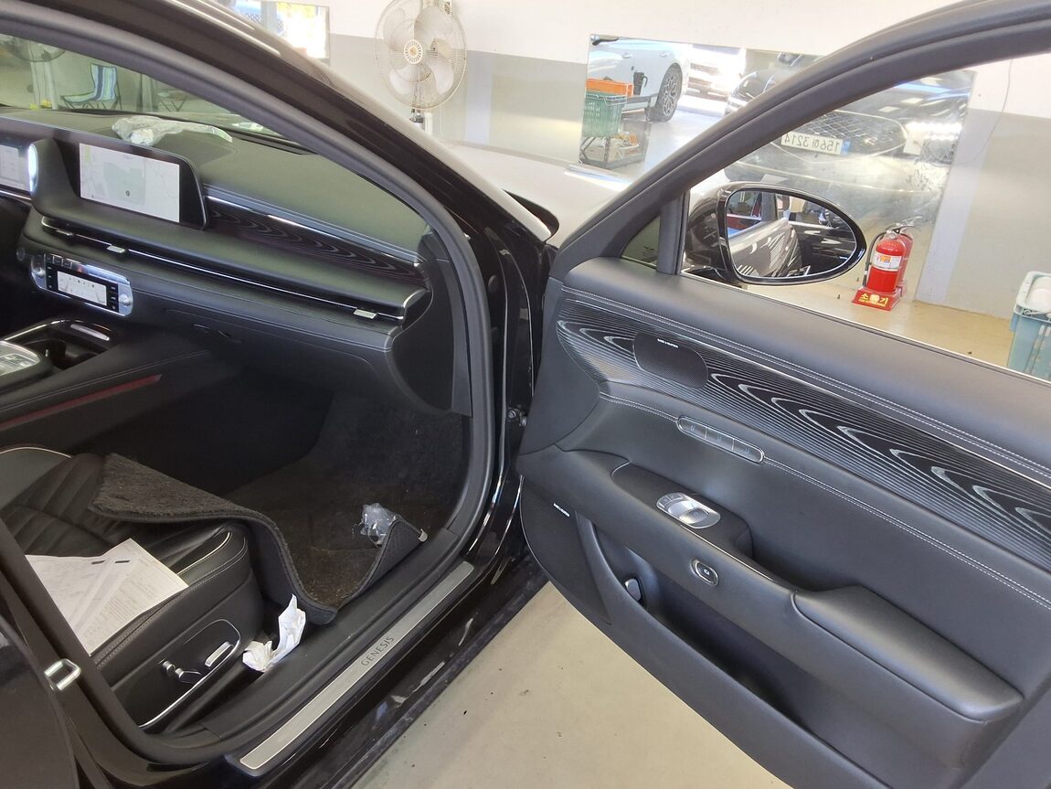 GENESIS NEW G90 3.5 TURBO AWD BASE MODEL 2022 - zdjęcie 14