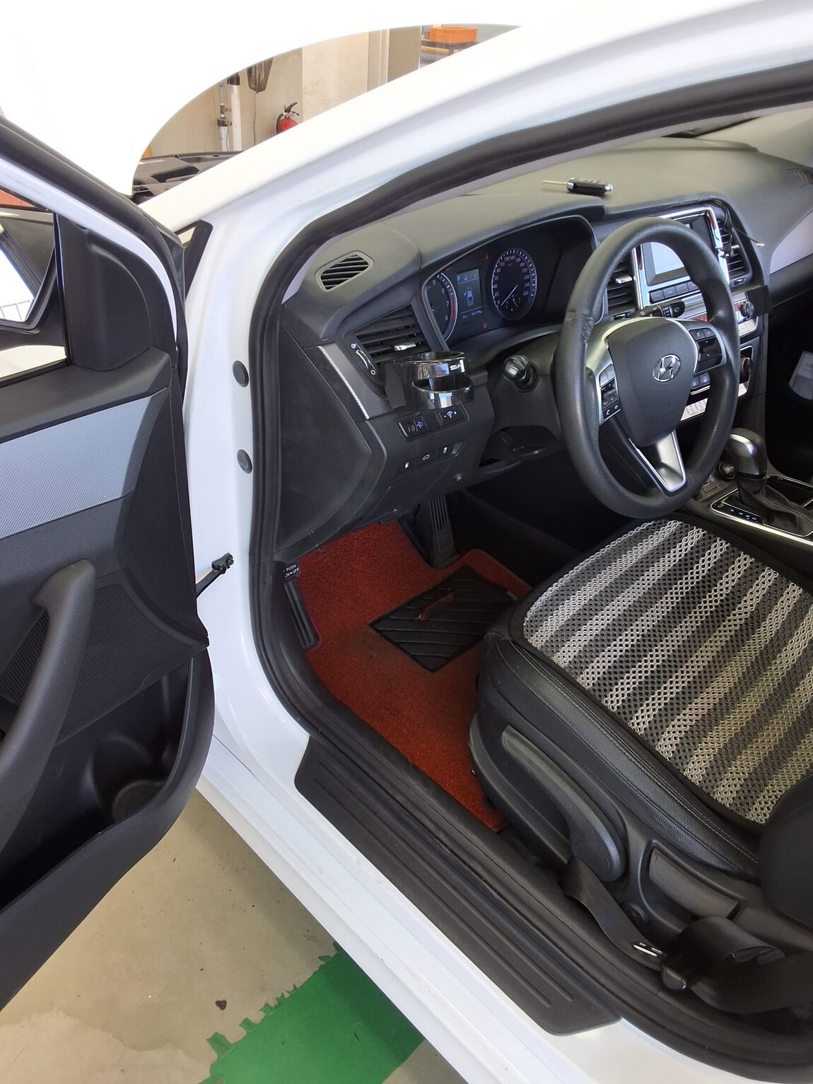 HYUNDAI LF SONATA NEW RISE LPi TAXI STYLE 2021 - zdjęcie 10