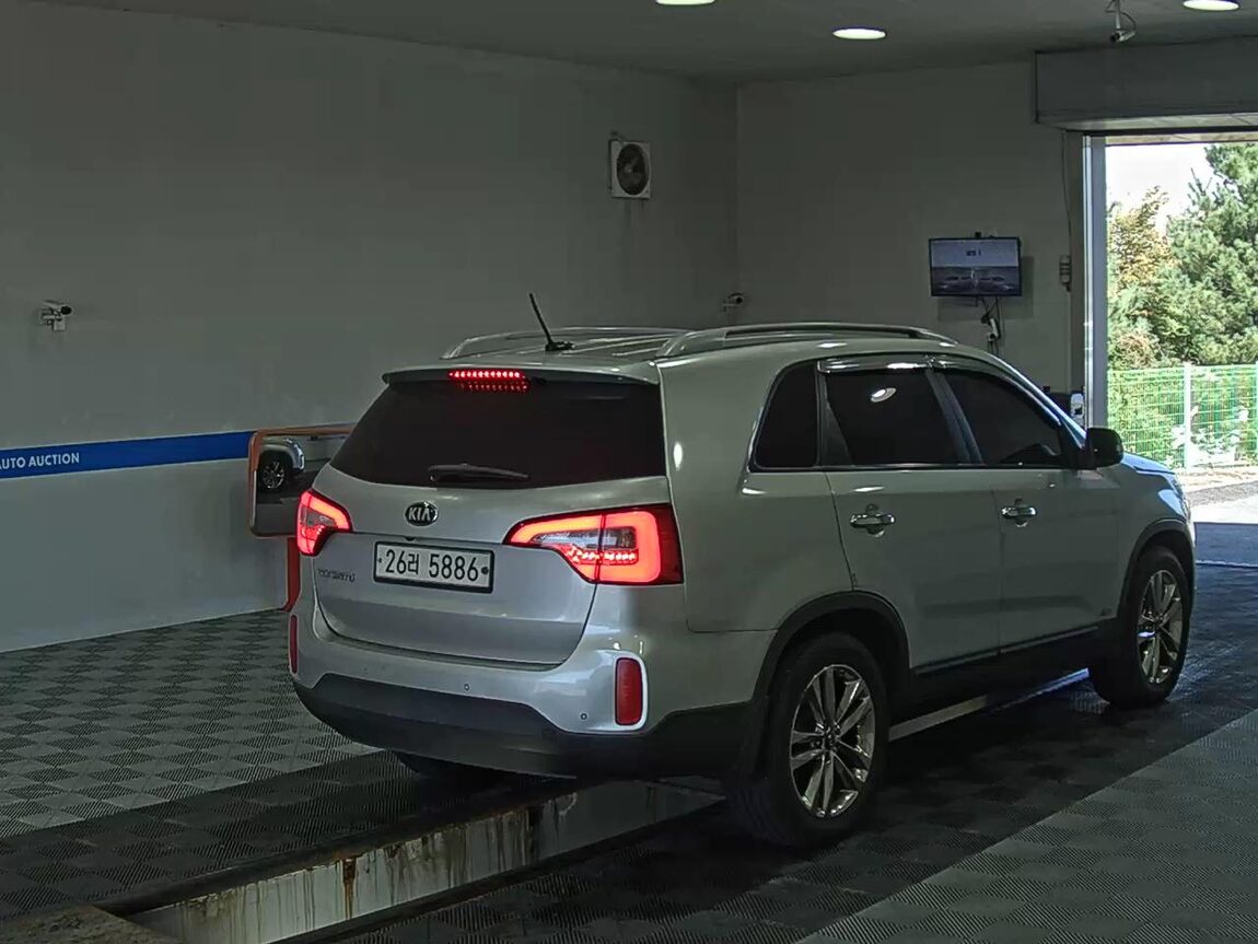 KIA NEW SORENTO R R2.0 4WD NOBLESSE 2014 - zdjęcie 5