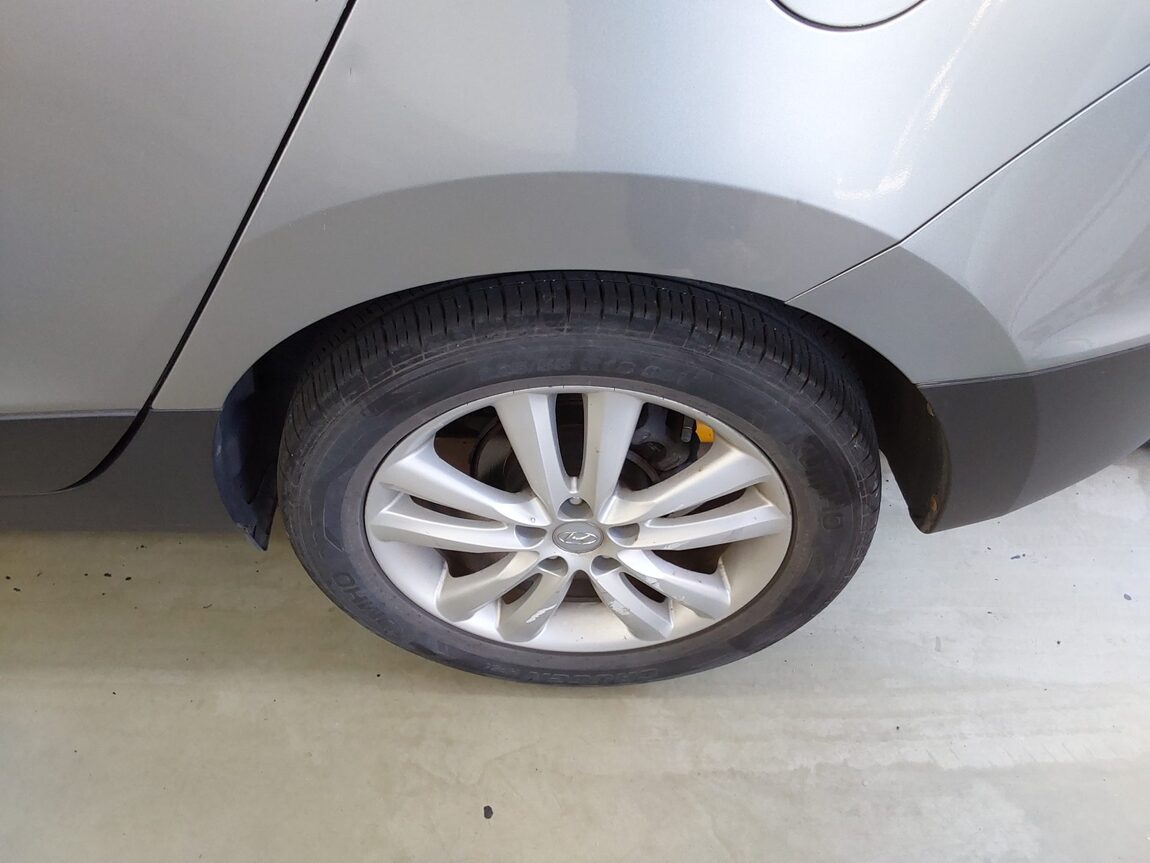 HYUNDAI TUCSON ix DIESEL R20 2WD LX20 PREMIER 2010 - zdjęcie 22