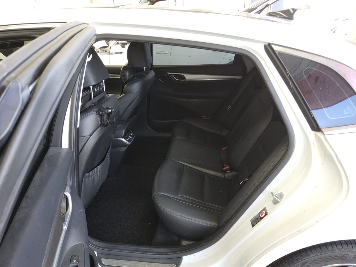 HYUNDAI THE NEW GRANDEUR IG GASOLINE 3.3 PREMIUM CHOICE 2020 - zdjęcie 12