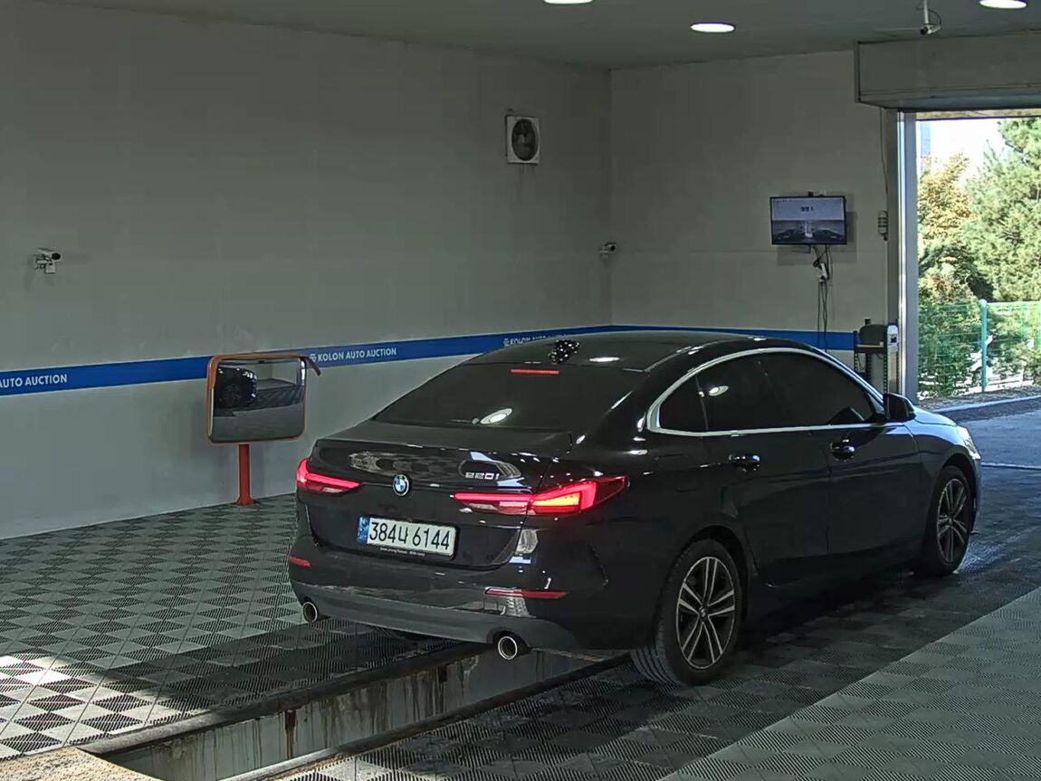 BMW 2 SERIES (2ND GEN) GRAN COUPE 220i ADVANTAGE 2022 - zdjęcie 5