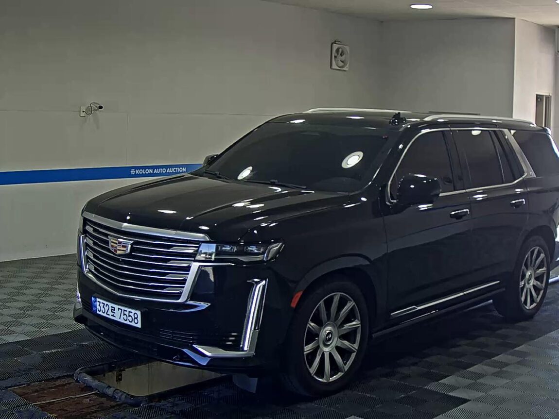 CADILLAC ESCALADE (5TH GEN) 6.2 V8 PREMIUM LUXURY PLATINUM 2023 - zdjęcie 2