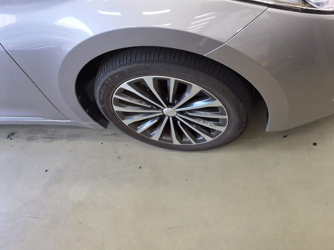 HYUNDAI GRANDEUR HG HG 300 PREMIUM 2014 - zdjęcie 24