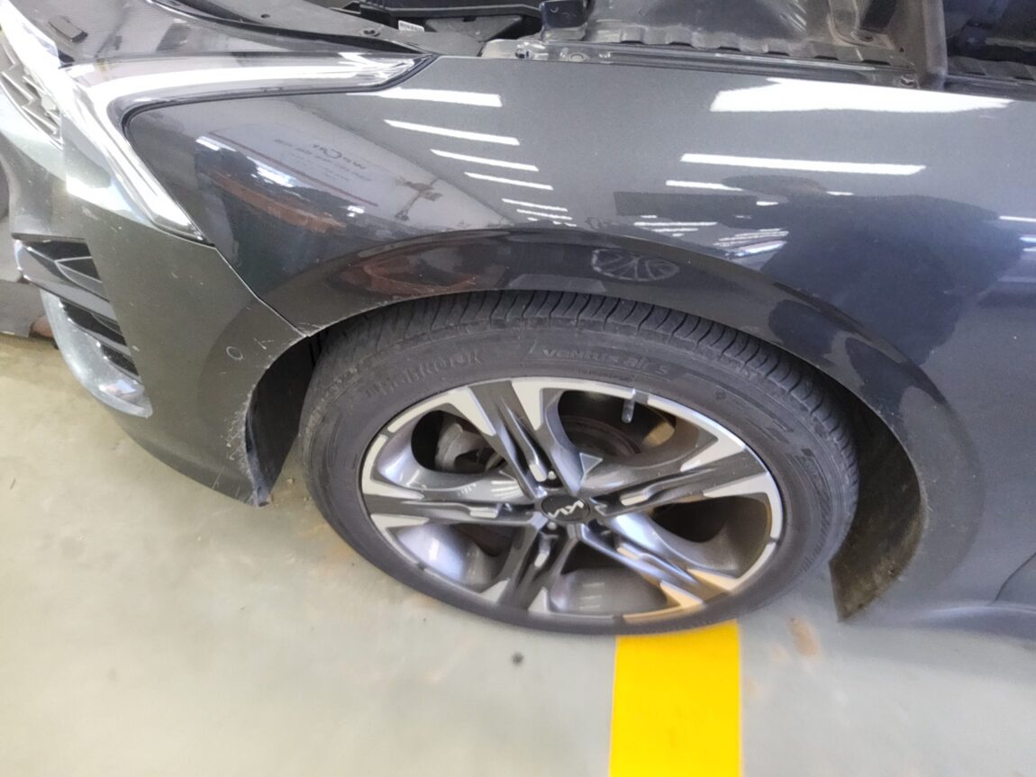 KIA NEW K5 (DL3) 1.6 GASOLINE TURBO SIGNATURE 2023 - zdjęcie 25