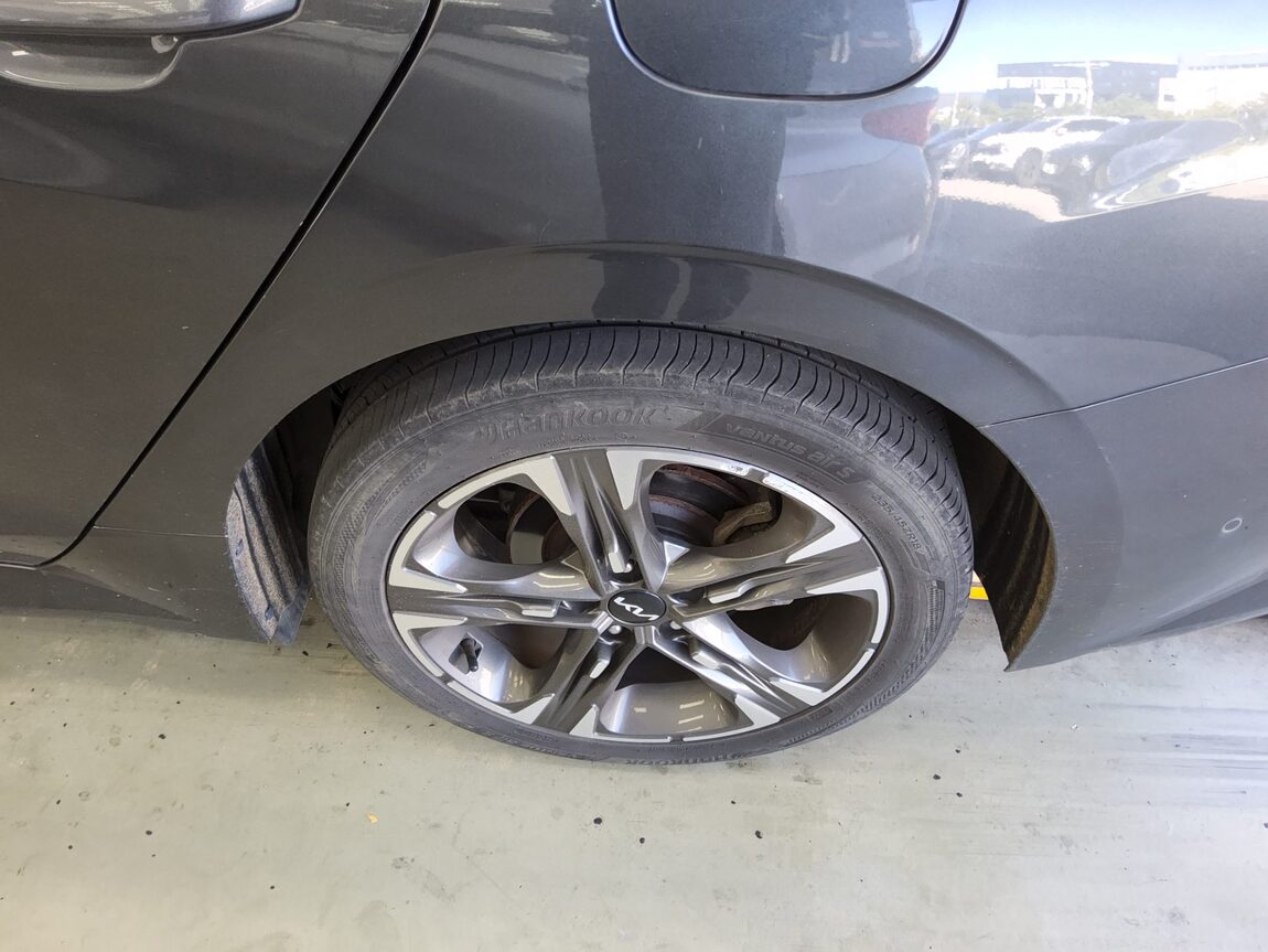 KIA NEW K5 (DL3) 1.6 GASOLINE TURBO SIGNATURE 2023 - zdjęcie 26