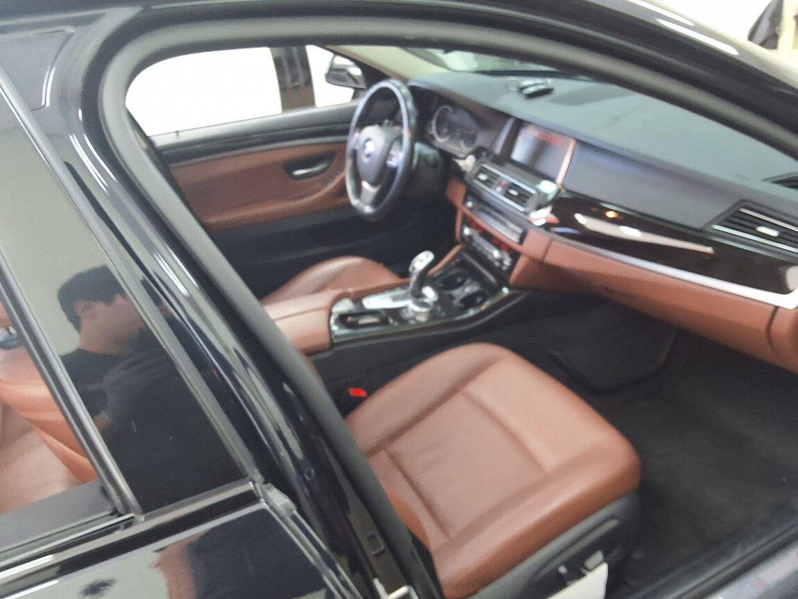 BMW 5 SERIES (6TH GEN) 528i xDRIVE M AERODYNAMIC 2016 - zdjęcie 15