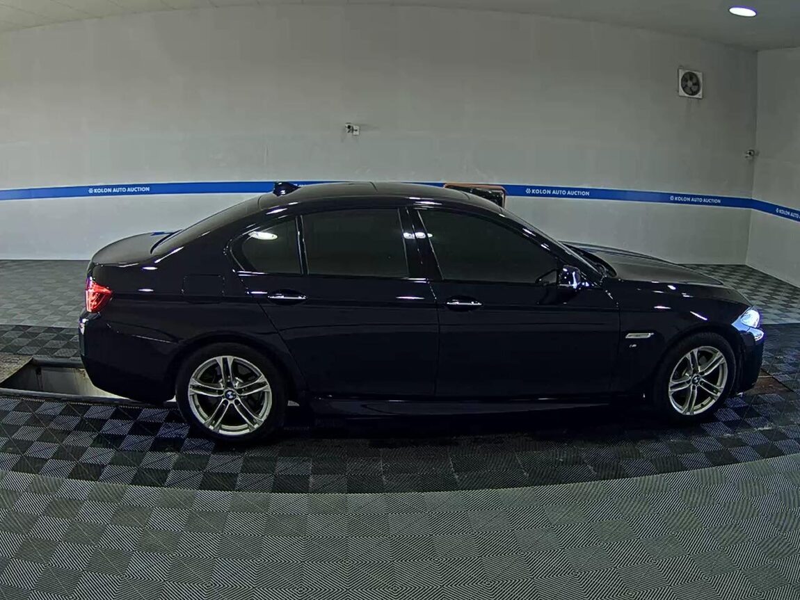 BMW 5 SERIES (6TH GEN) 528i xDRIVE M AERODYNAMIC 2016 - zdjęcie 4