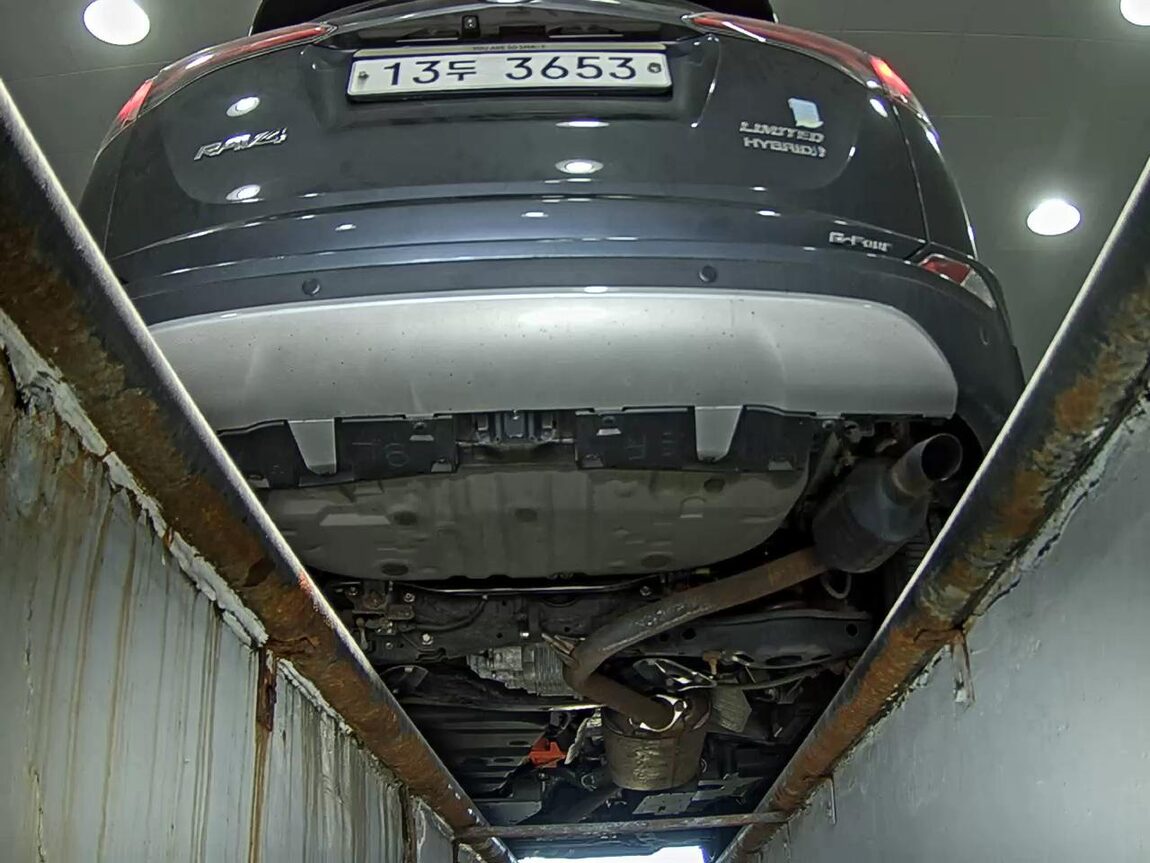TOYOTA RAV4 (4TH GEN) 2.5 4WD HYBRID 2016 - zdjęcie 8