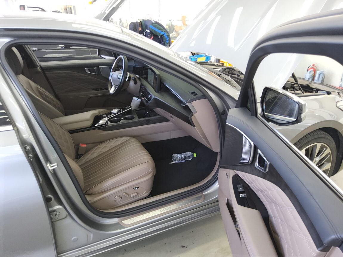 KIA K8 3.5 GDI 2WD SIGNATURE 2023 - zdjęcie 14