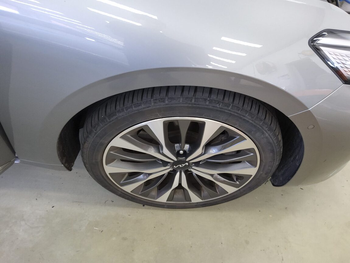 KIA K8 3.5 GDI 2WD SIGNATURE 2023 - zdjęcie 24