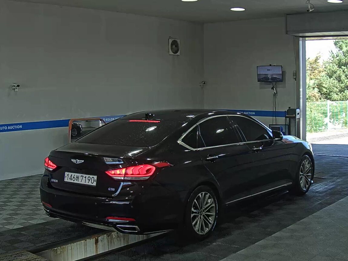 HYUNDAI GENESIS DH G330 MODERN 2016 - zdjęcie 5