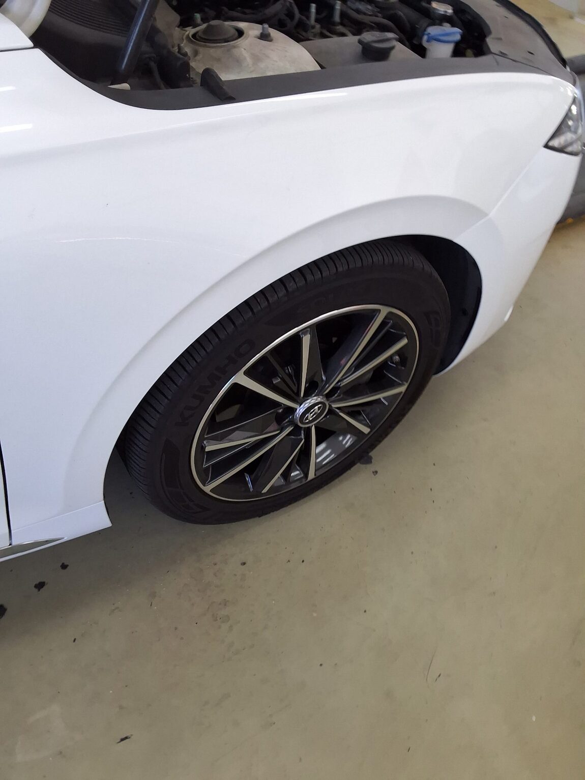 HYUNDAI THE NEW GRANDEUR IG GASOLINE 3.3 LE BLANC 2022 - zdjęcie 23