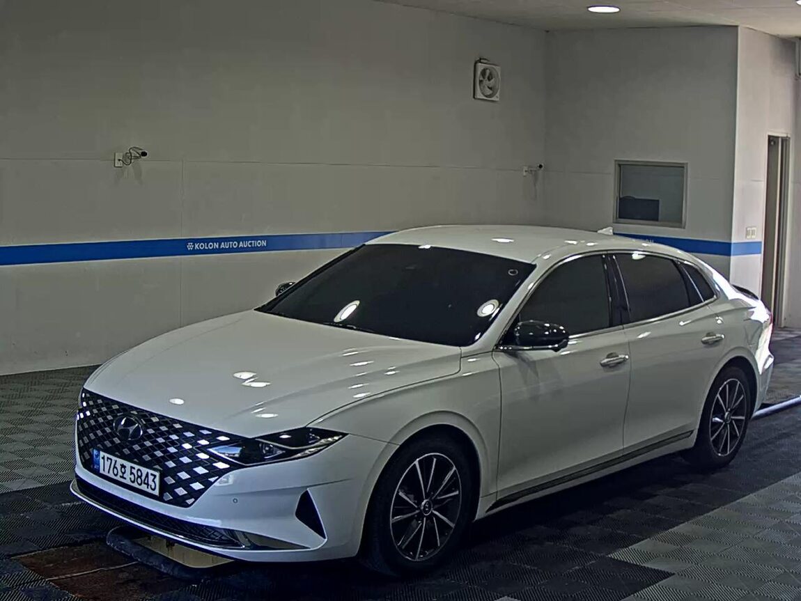 HYUNDAI THE NEW GRANDEUR IG GASOLINE 3.3 LE BLANC 2022 - zdjęcie 2