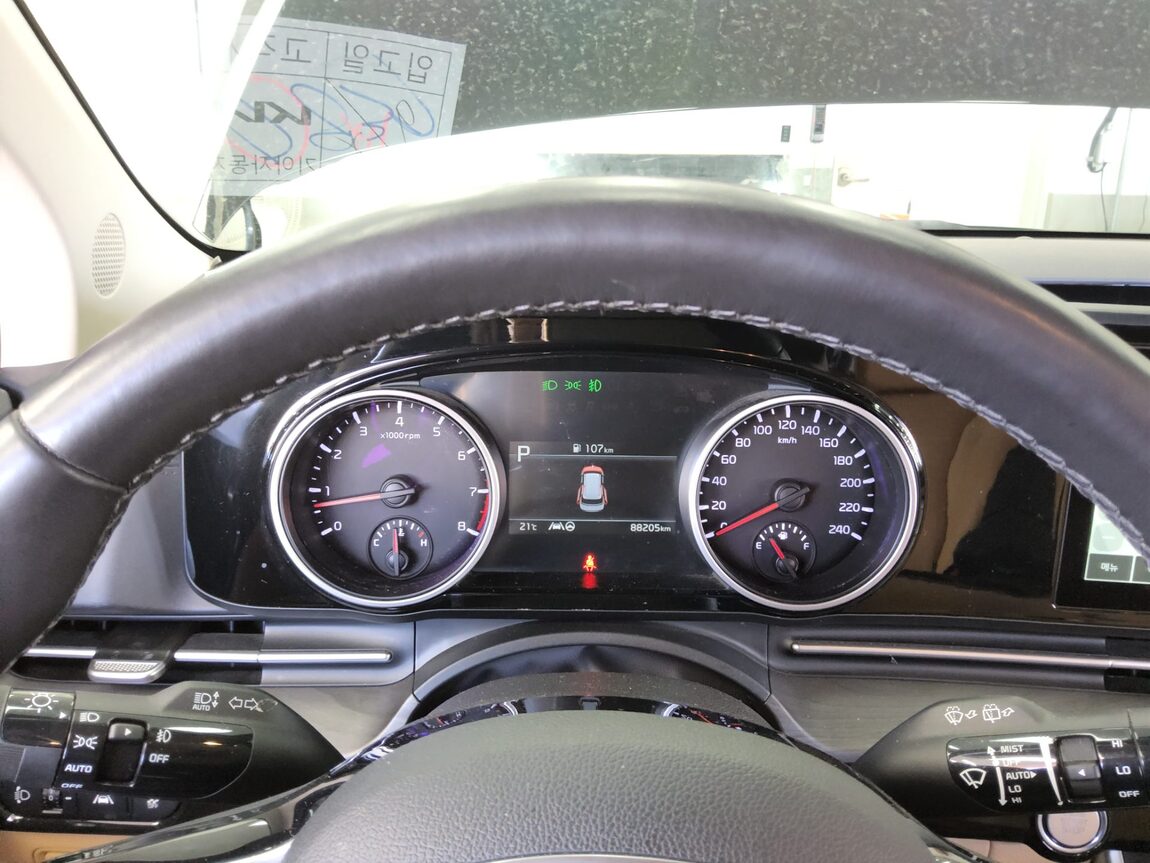 KIA NEW CARNIVAL (KA4) 9-SEATER GASOLINE PRESTIGE 2023 - zdjęcie 9