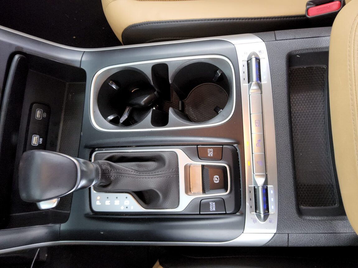 KIA NEW CARNIVAL (KA4) 9-SEATER GASOLINE PRESTIGE 2023 - zdjęcie 19