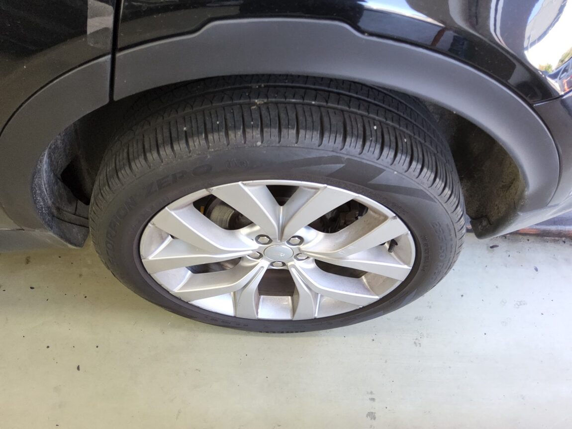 LAND ROVER DISCOVERY SPORT 2.0 P250 SE 2023 - zdjęcie 25